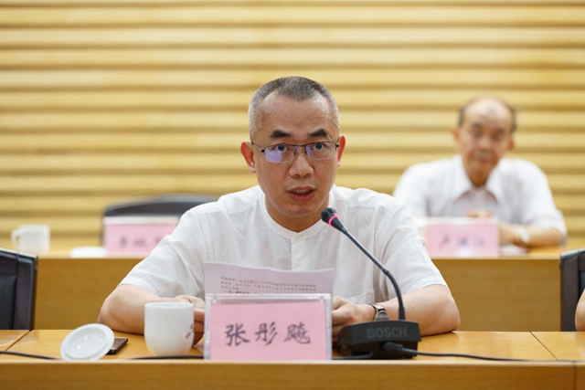 10莞城街道党委副书记张彤飚讲话.jpg